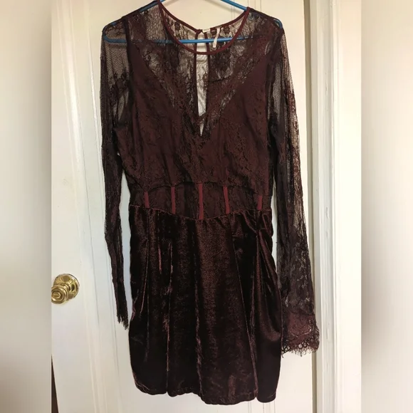 Free People Marlie Lace Velvet Mini Dress Size XL - Picture 2 of 15